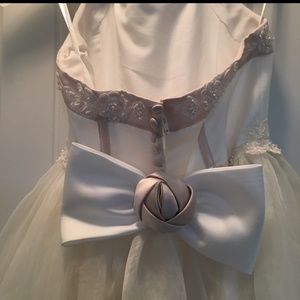 Flower girl dress size 7